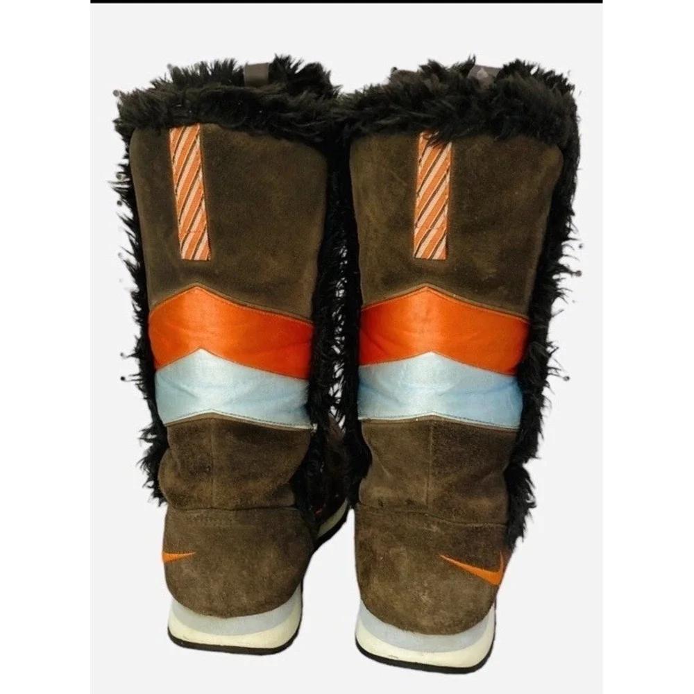 Nike Faux Fur Brown Winter Snow Boots Suede 7 women 311959-281 Swoosh‎ Stripes